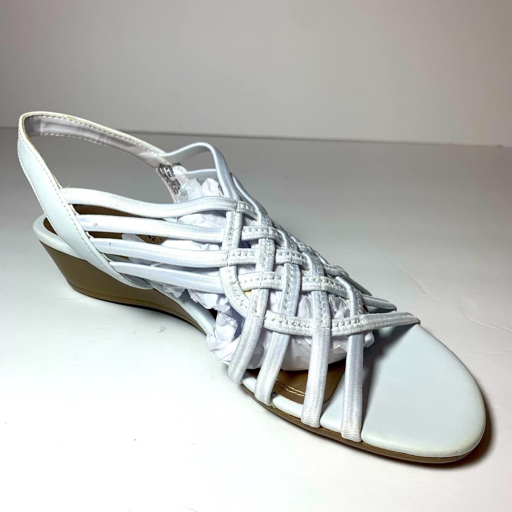 Laura Scott White Woven Sandals